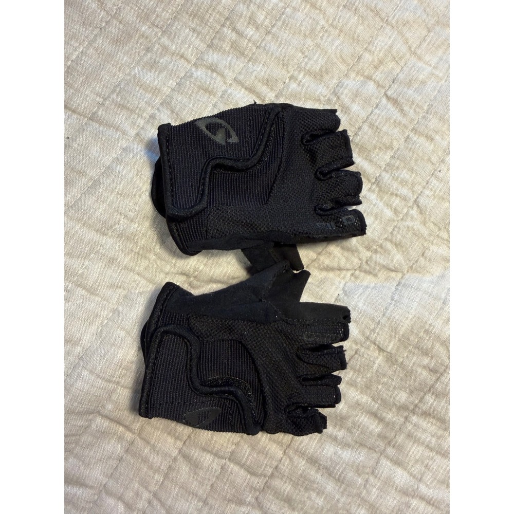 Giro Bravo Jr Kids Cycling Gloves Black Fingerless Padded Bike Gloves YXS